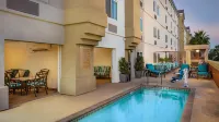 Candlewood Suites ANAHEIM - RESORT AREA by IHG - Swimmingpools