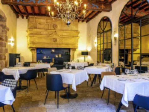 Hôtel Mercure Figeac Viguier du Roy 퓌작 호텔