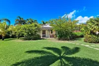 Sugar Hill - Firefly Villa Hotels in Mount Standfast