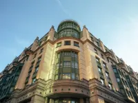 布魯塞爾皇家麗笙酒店 鄰近西蒙尼斯伊麗莎白地鐵站（Metro Simonis Elisabeth）的酒店