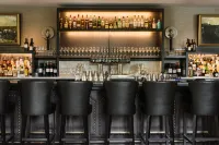 The Charmant Hotel - bar
