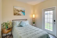 Walk to Beach: Gulfport Retreat w/ Patio - Condos