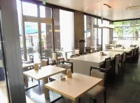 โรงแรมเคส์ สตรีท มิยาซากิ - พร้อมอาหารเช้า