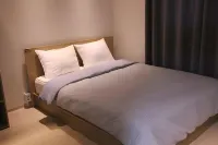 Wood House Hotel