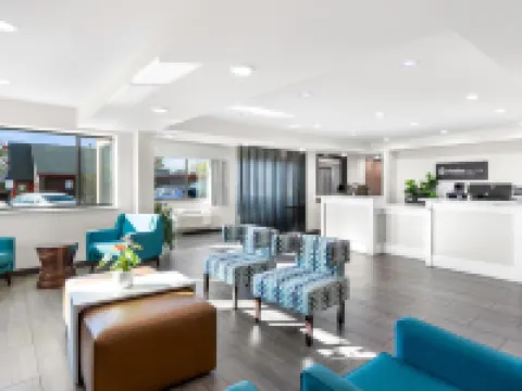 クラリオン ポワント ミルウォーキー エアポート ミルウォーキーのホテル