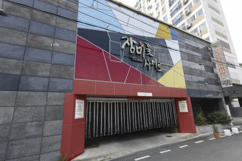 Miryang Among the rose flowers Hotels in Miryang-Si