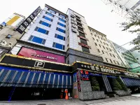化谷卡爾頓飯店 盐仓洞附近的飯店