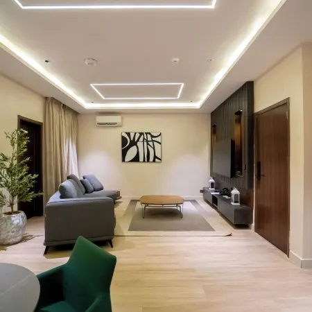 GREYFIELD HOTEL AND APARTMENTS