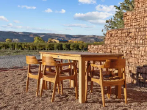 Honey Rock Landing Hotels in Delta County