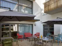 Quality Aparthotel Plerin Hotels in Plérin