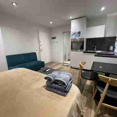 Le petite Central Studio Apartment 1 Rooms