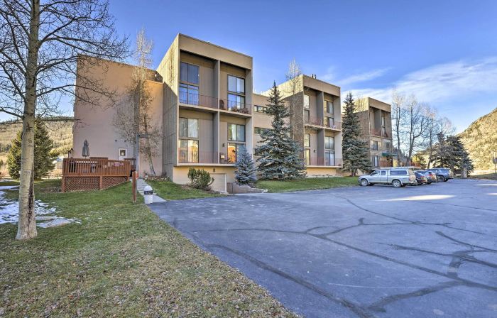 Copper Mountain Condo Near Ski Lift and Golf Course!