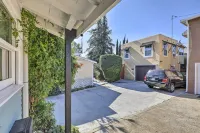 Charming Craftsman Cottage with Garden and Hot Tub!