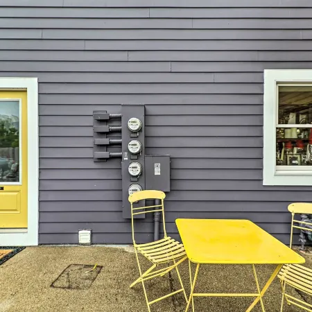 Downtown Grand Haven Apt < 1 Mi to Lake Michigan
