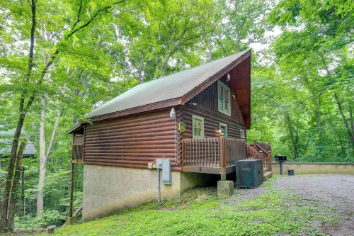 Hot Tub + Pool Table: Secluded Seiverville Cabin - 3-Star