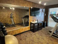 Wyndham Garden Medicine Hat Conference Center - Phòng tập thể hình