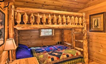 Cozy Anchors Away Cabin Hideaway w/ Fire Pit!