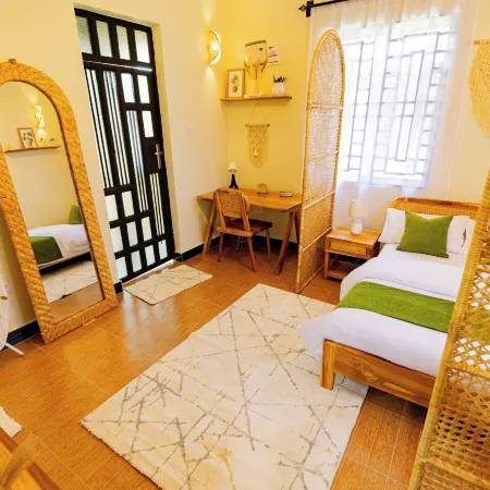 Tadre House's