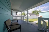 Barth Hotels in Beech Grove