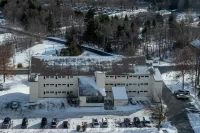 208 Village Gate Studio Bedroom Condo by RedAwning Hotels in Warren