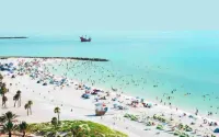 *Pool* 8.5 miles to Honeymoon Island. 4 bdr