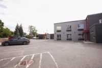 Hôtel Ô Laval - parking