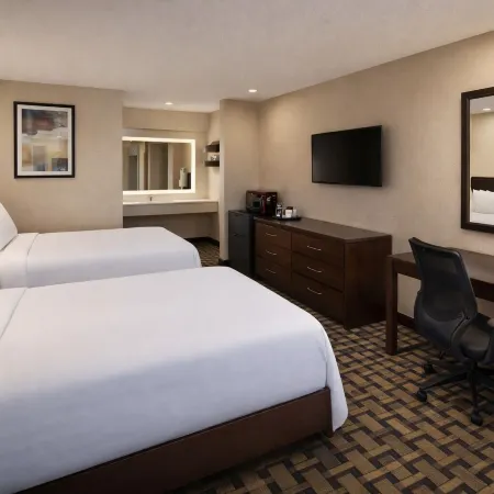 Spring Place Inn & Suites