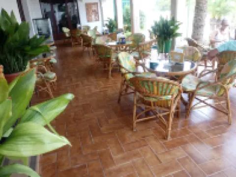 綠洲多爾青年旅舍 卡拉達沃酒店