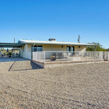 Classy Tucson Escape w/ Fire Pit on 5 Acres!