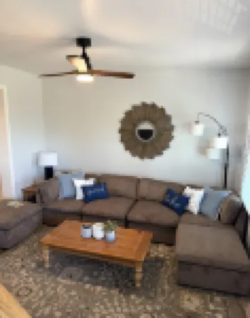 Charming Retreat with Screened Porch and Open Kitchen - Serene Escape