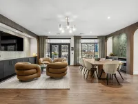 Sterling 1BR at Everett | Pool & Gym Hotels in Everett