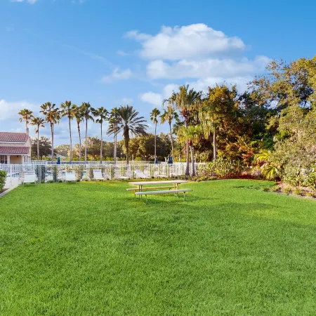 Immaculate Townhome in Upscale Community w/ Pool & Balcony - Near Beach