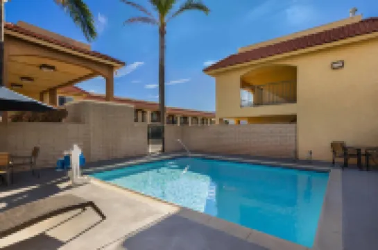 Travelodge by Wyndham Banning CA Near Casino/Outlet Mall