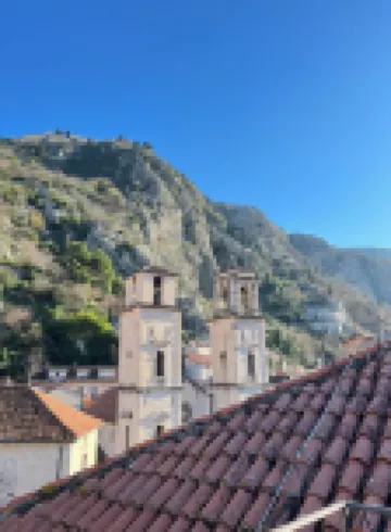 靠近科托爾灣老城區的住宿