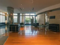 Hotiday Milano Navigli Hotels near Romolo Station