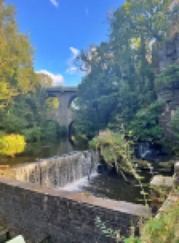 新米爾斯的小屋，靠近峰區