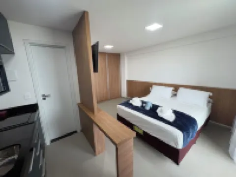 スタジオ コム ビスタ マール エン マセイオ – マックス レヴ