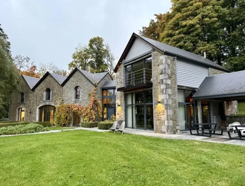 Le Manoir Nassogne - Luxury Stay for 10 With Pool - Villas