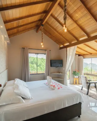 Vovô Emílio Chalés