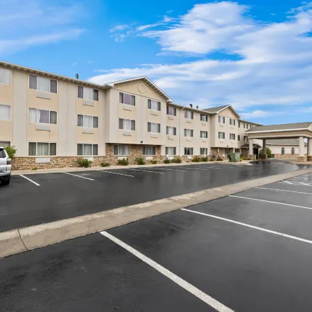 Quality Inn Near Monument Health Rapid City Hospital