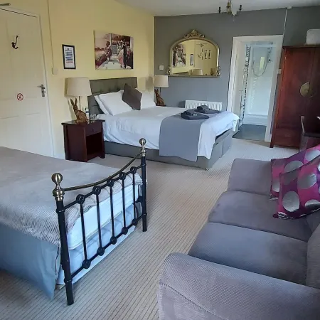 Sportsmans Valley Hotel