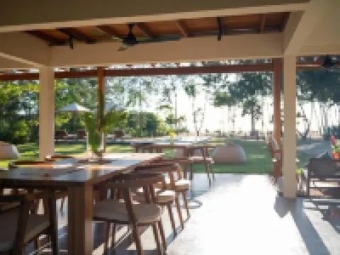 Niketh Villa Komari Arugambay 450m from Light House Surf Point Hotels in Ampara