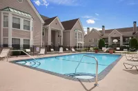 Homewood Suites by Hilton Windsor Locks Hartford - Pools