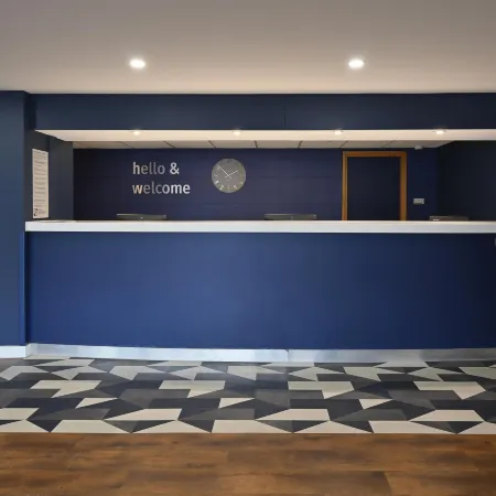 Travelodge Oxford Peartree Отели в г. Оксфорд