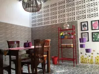 Villa Poermira 2 (2 Bedroom) Hotels in Junrejo