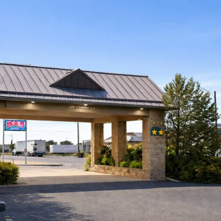 Sundowner Inn Forsyth I 94 Отели в г. Форсайт