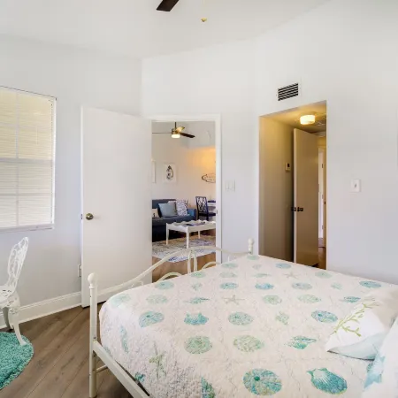 Walk to Canova Beach Park: Couple's Coastal Condo