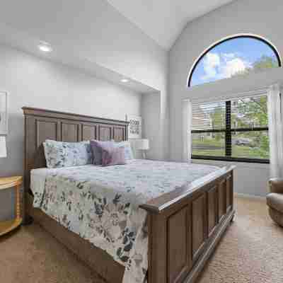 Pr66-8 4 Bedroom Condo Rooms