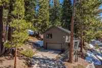 Cozy Spacious 4BD Modern Mountain Home - Villas