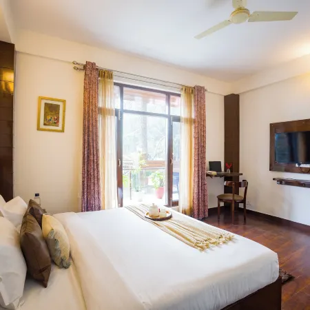 Alaya Stays Kasauli Woods Cottage 3 BHK